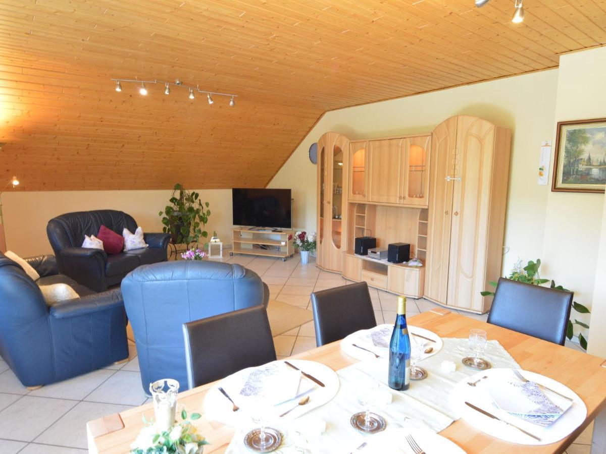 Sun Kissed Apartment In Lirstal With Garden 외부 사진