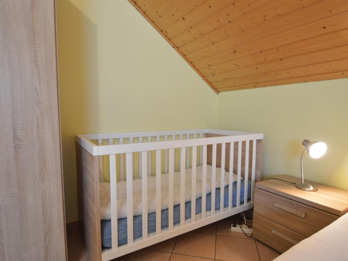 Sun Kissed Apartment In Lirstal With Garden 외부 사진